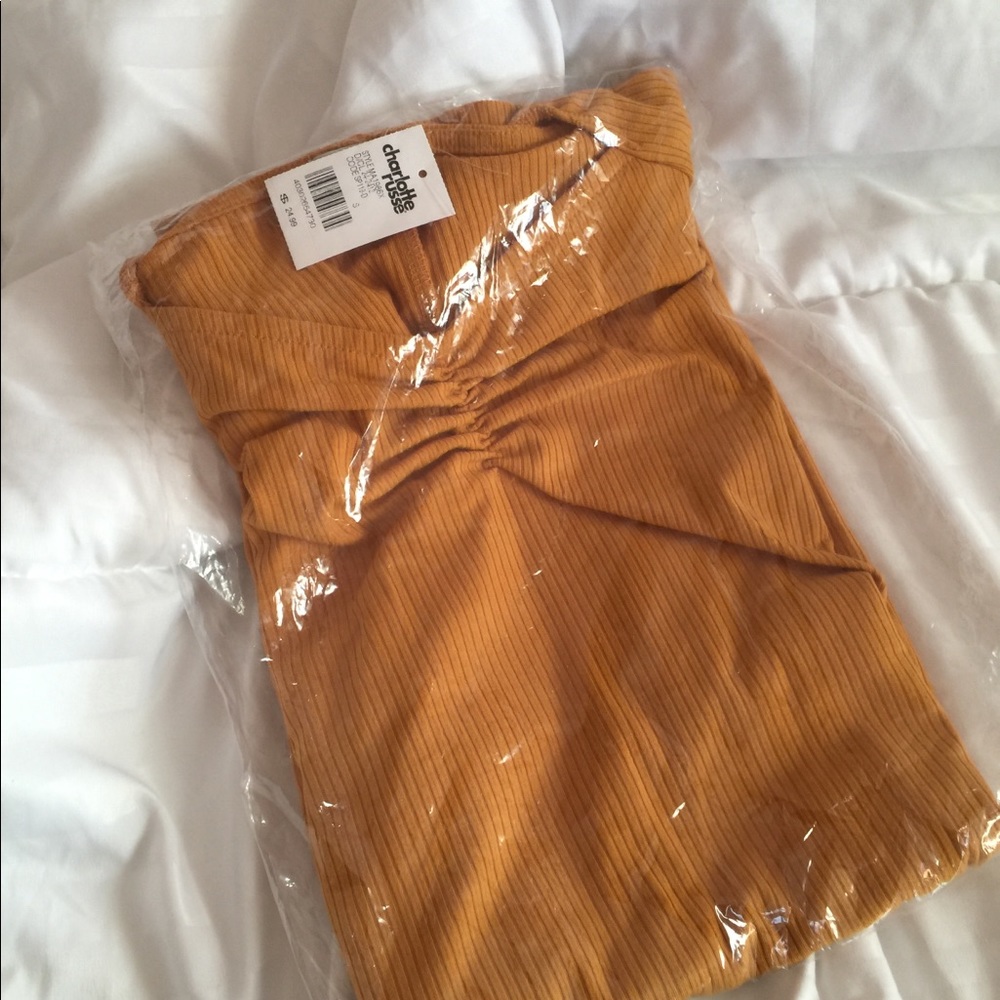 Mustard short summer dress - Picture 2 of 6